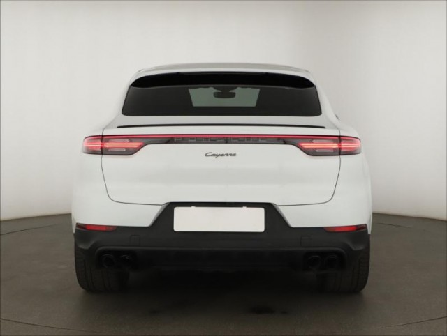 Porsche Cayenne  V6 