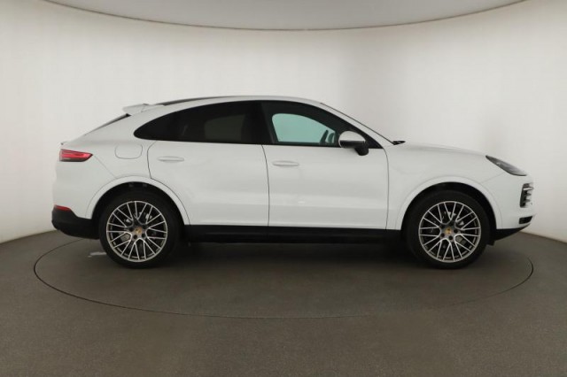 Porsche Cayenne  V6 