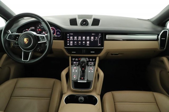 Porsche Cayenne  V6 