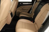 Porsche Cayenne  V6 