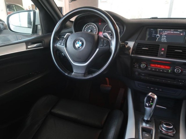 BMW X5  xDrive40d 