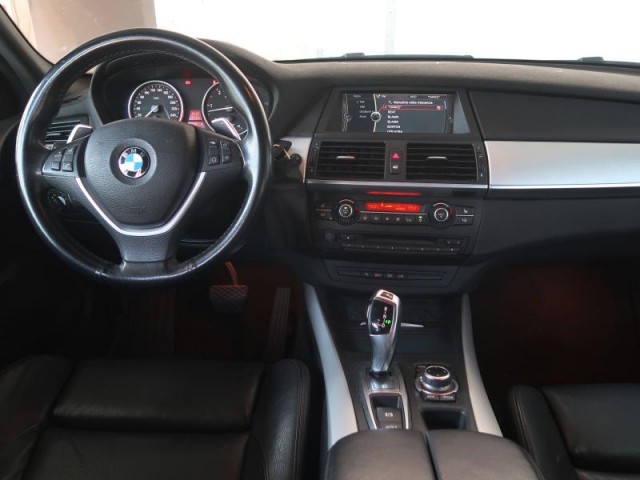 BMW X5  xDrive40d 