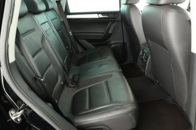Volkswagen Touareg  3.0 TDI 