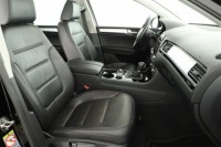 Volkswagen Touareg  3.0 TDI 