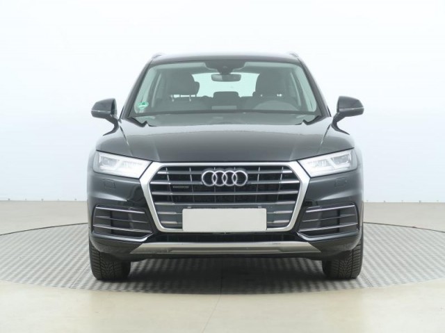 Audi Q5  2.0 TDI 