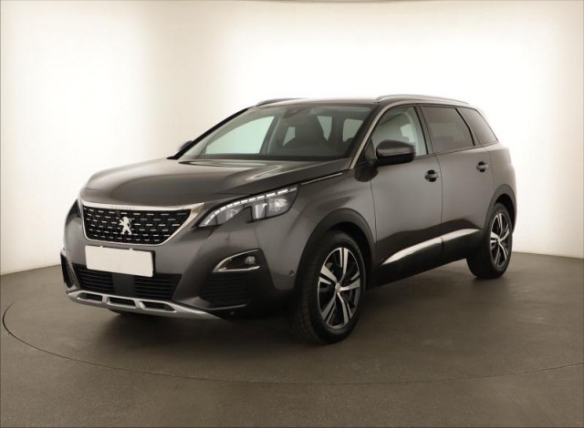 Peugeot 5008  1.5 BlueHDi 