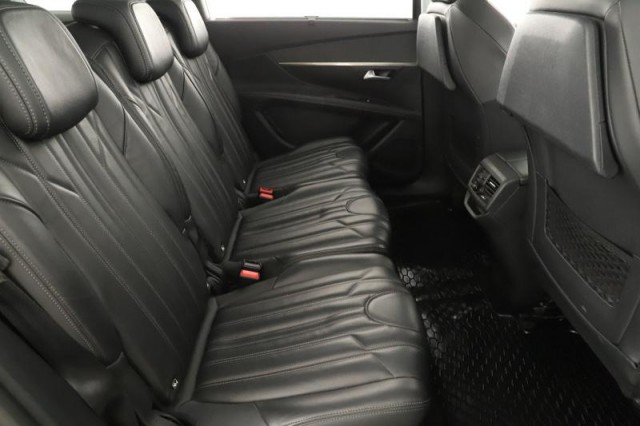 Peugeot 5008  1.5 BlueHDi 