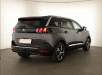 Peugeot 5008  1.5 BlueHDi 