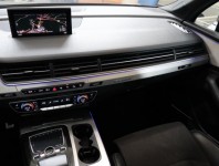 Audi Q7  3.0 TDI 