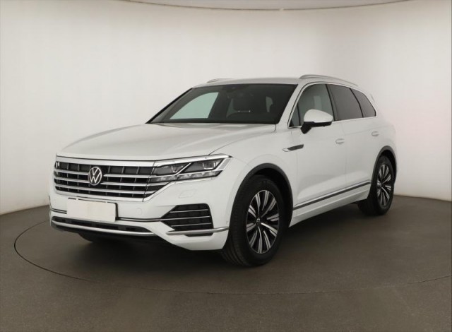 Volkswagen Touareg  3.0 TDI Elegance