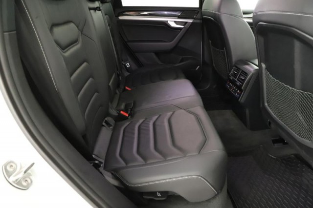 Volkswagen Touareg  3.0 TDI Elegance