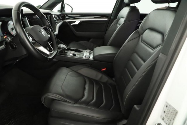 Volkswagen Touareg  3.0 TDI Elegance