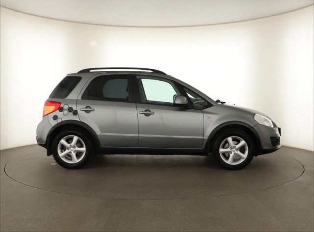 Suzuki SX4  1.6 VVT 