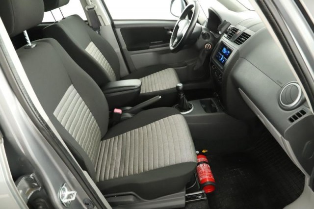 Suzuki SX4  1.6 VVT 