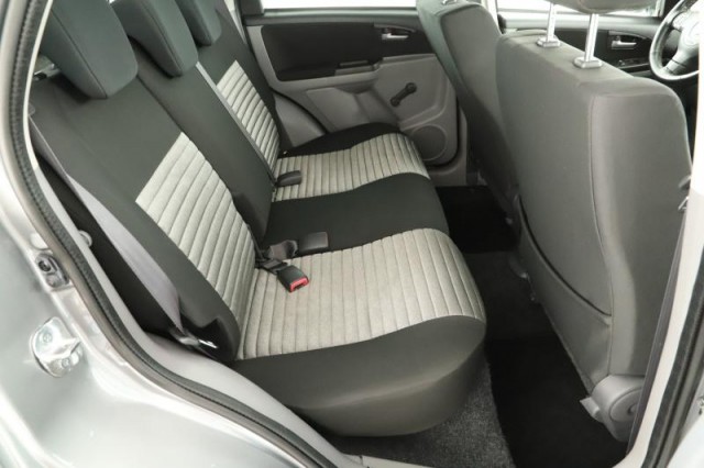 Suzuki SX4  1.6 VVT 