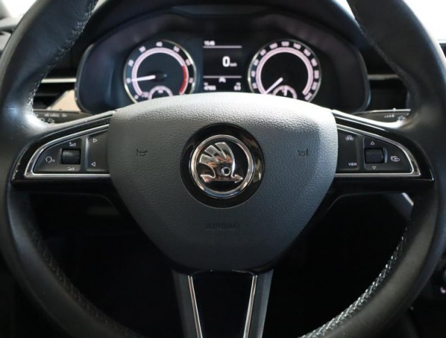 Škoda Kamiq  1.0 TSI Ambition