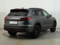 Volkswagen Touareg  3.0 TDI R-Line
