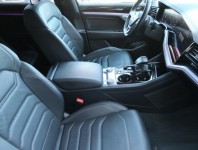 Volkswagen Touareg  3.0 TDI R-Line