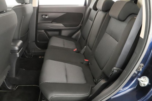 Mitsubishi Outlander  2.2 DI-D 