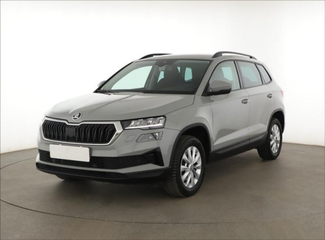 Škoda Karoq  1.5 TSI Fresh