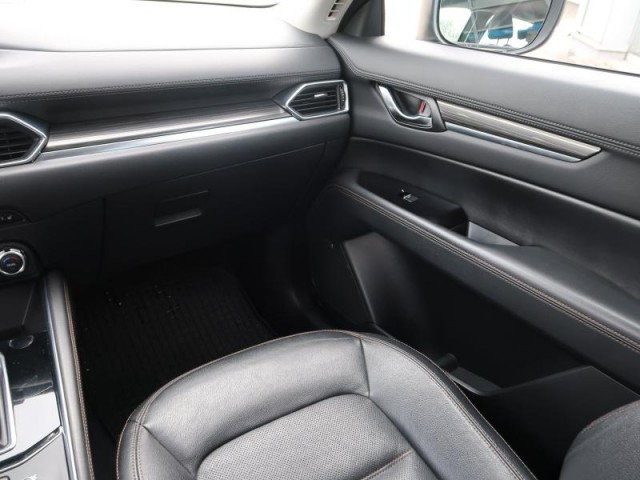 Mazda CX-5  2.2 Skyactiv-D Attraction