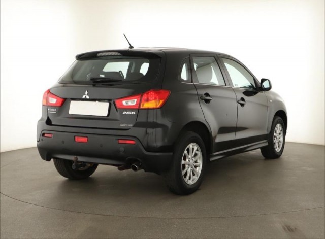 Mitsubishi ASX  1.8 DI-D MIVEC 