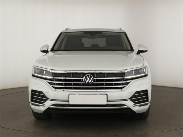 Volkswagen Touareg  3.0 TDI 