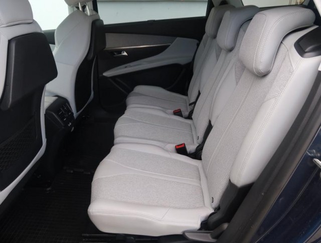Peugeot 5008  PureTech 130 