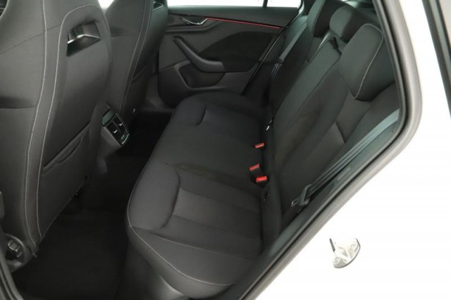 Škoda Kamiq  1.0 TSI Drive