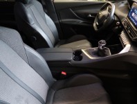 Peugeot 5008  PureTech 130 Allure