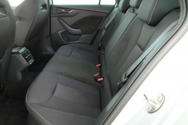Škoda Kamiq  1.0 TSI Drive