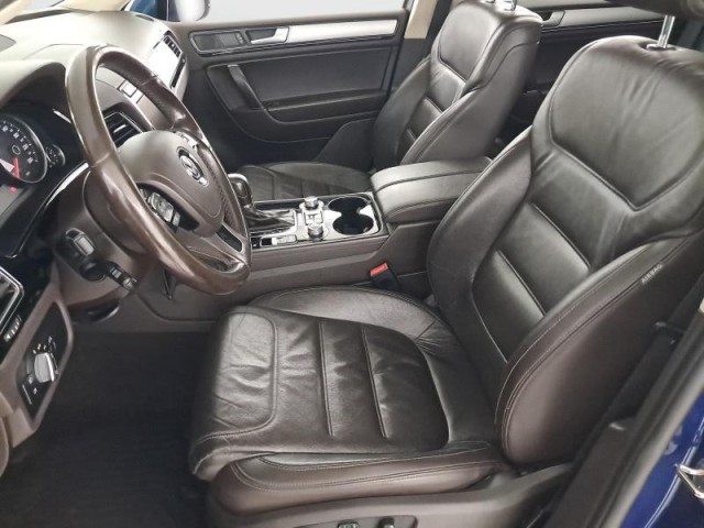 Volkswagen Touareg  3.0 TDI 