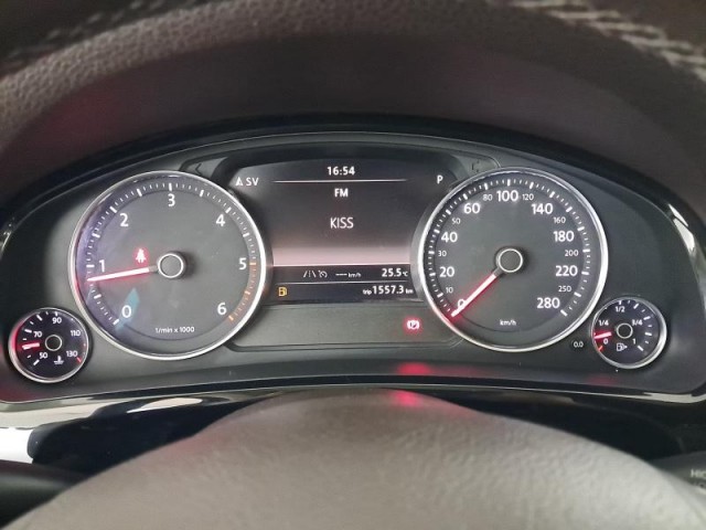 Volkswagen Touareg  3.0 TDI 