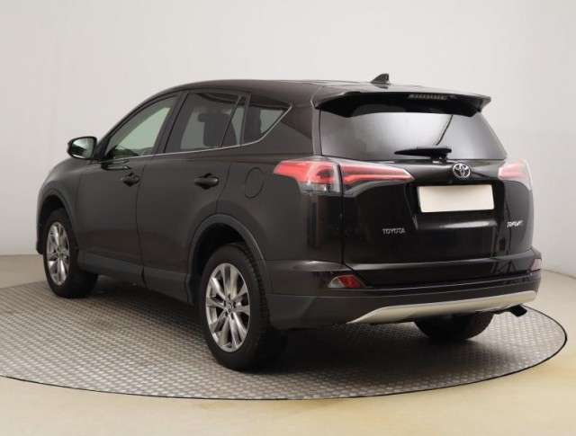 Toyota RAV 4  2.0 D-4D 