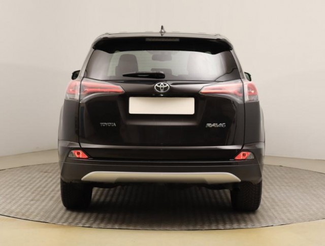Toyota RAV 4  2.0 D-4D 