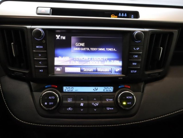 Toyota RAV 4  2.0 D-4D 
