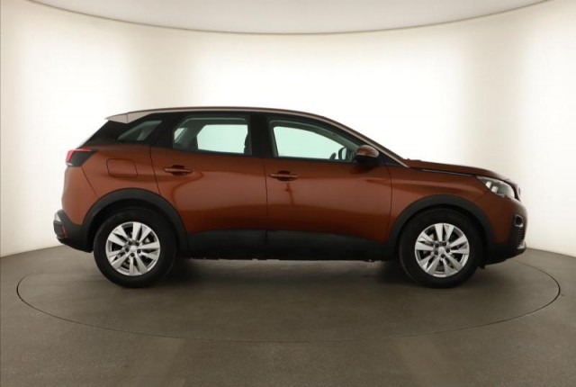 Peugeot 3008  1.2 PureTech 