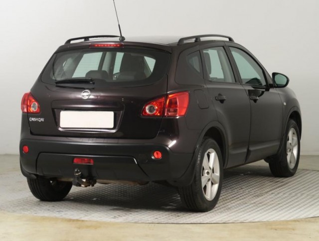 Nissan Qashqai  1.6 
