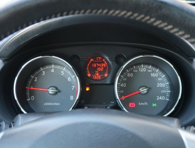 Nissan Qashqai  1.6 