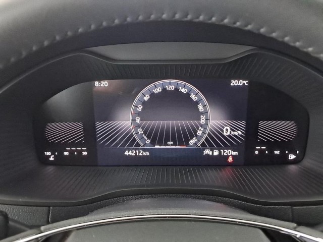 Škoda Karoq  1.5 TSI 