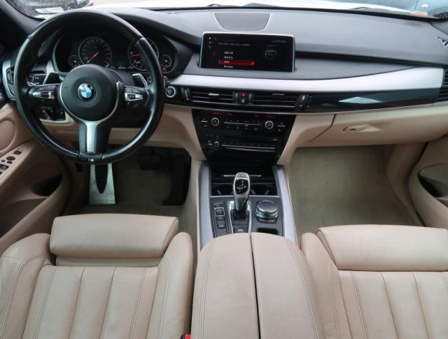 BMW X5  xDrive40d M Paket