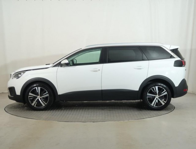 Peugeot 5008  PureTech 130 