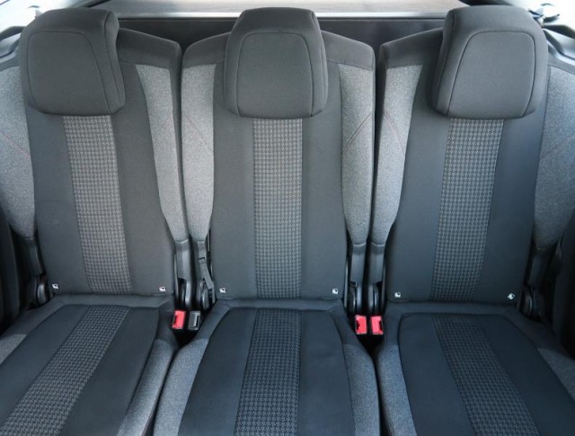 Peugeot 5008  PureTech 130 
