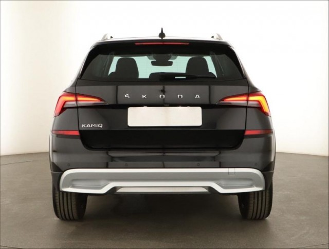 Škoda Kamiq  1.0 TSI Scoutline