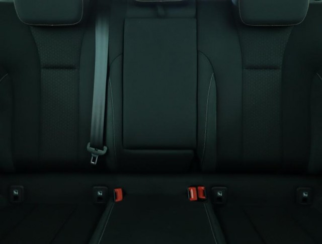 Škoda Kamiq  1.0 TSI Scoutline