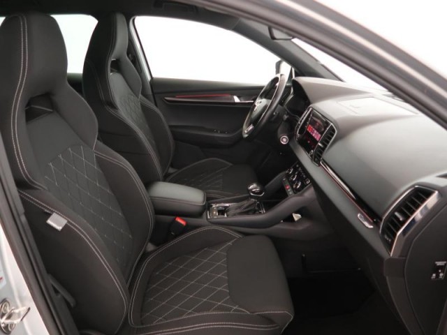 Škoda Karoq  1.5 TSI Sportline