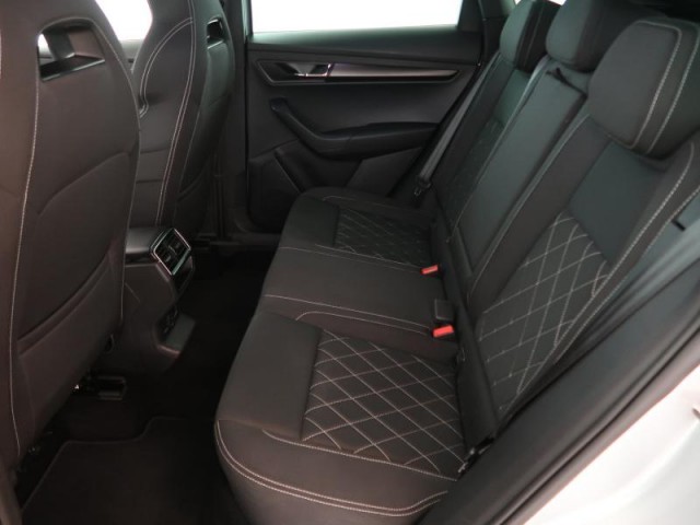 Škoda Karoq  1.5 TSI Sportline