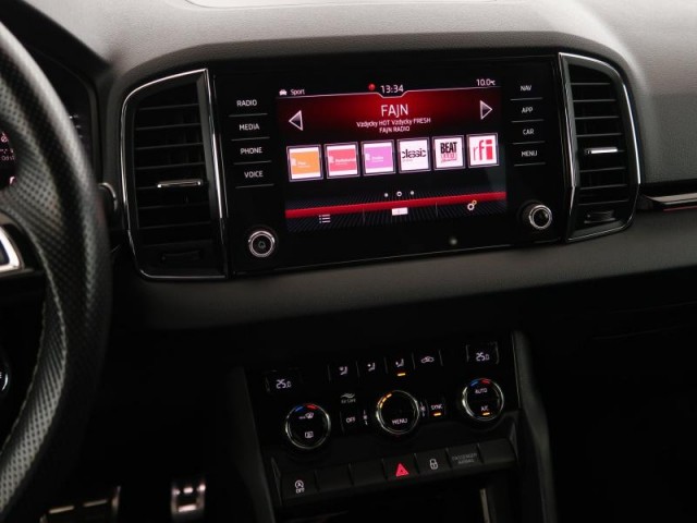 Škoda Karoq  1.5 TSI Sportline