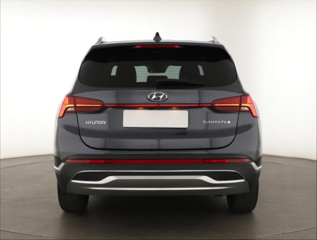 Hyundai Santa Fe  2.2 CRDi 