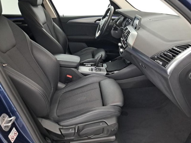 BMW X3  xDrive30i 